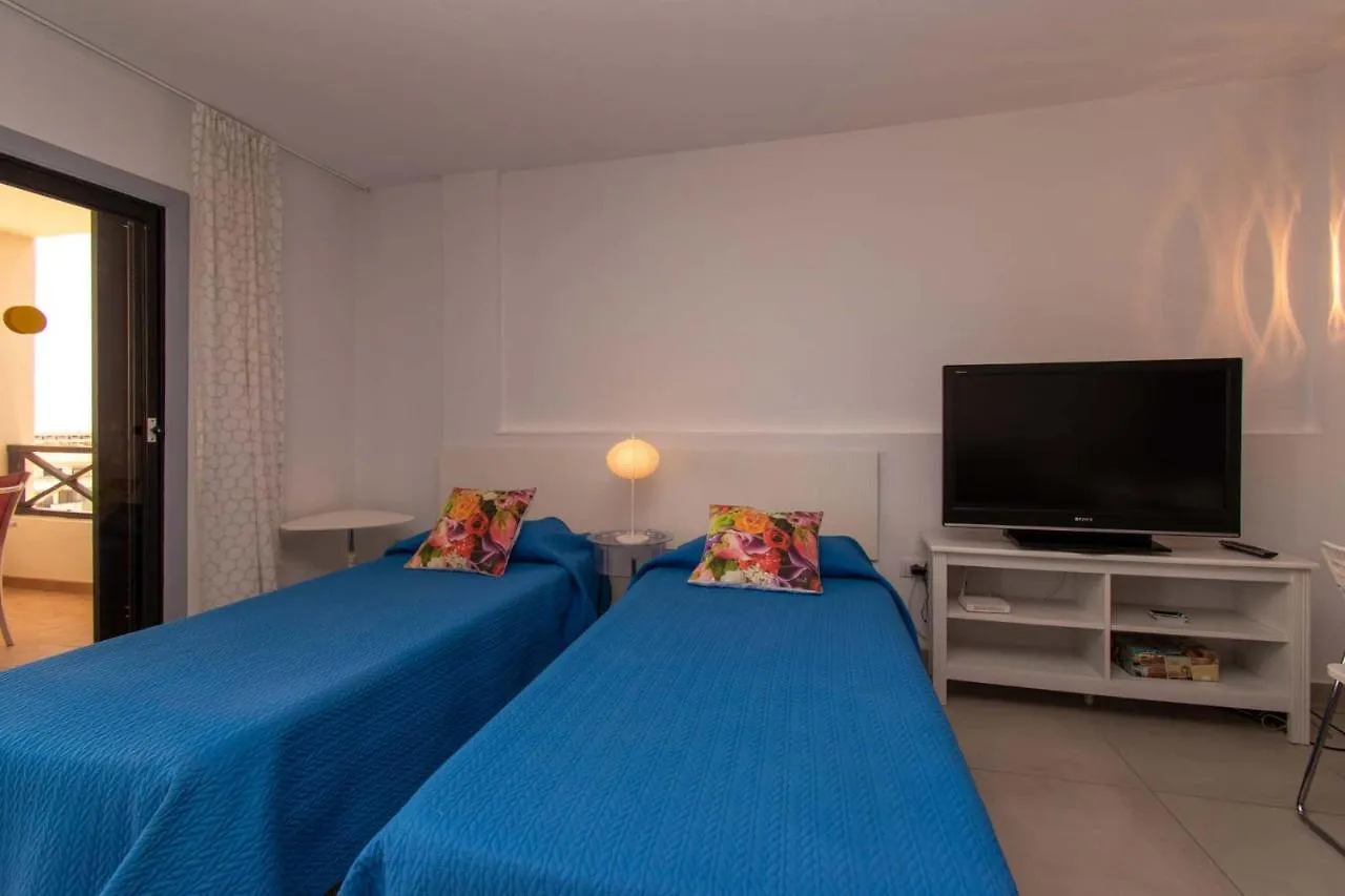 San Marino Studio Apartment Los Cristianos